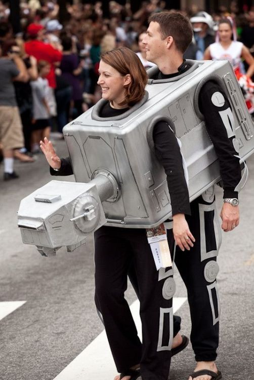 A Collection Of Hilarious SciFi Costumes Neatorama