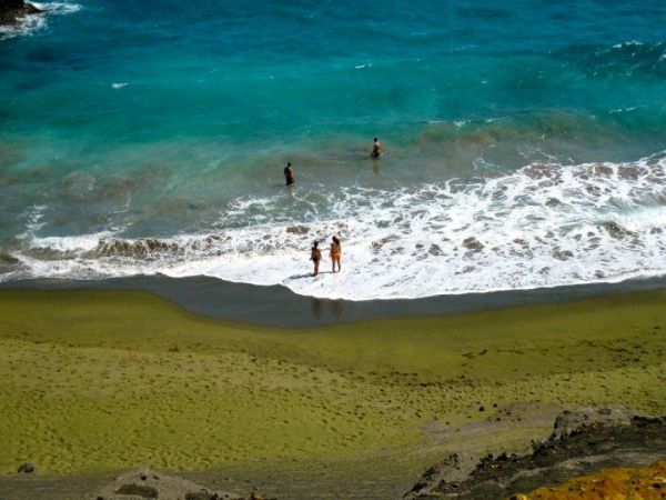 Spiagge Meravigliose Verdi Rosa Di Vetro A Scale E Altre Tutte Da Scoprire Tulipanorosa