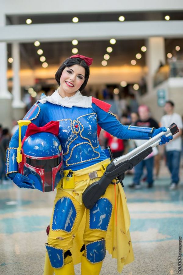 Awesome Snow White/Boba Fett Cosplay - Neatorama