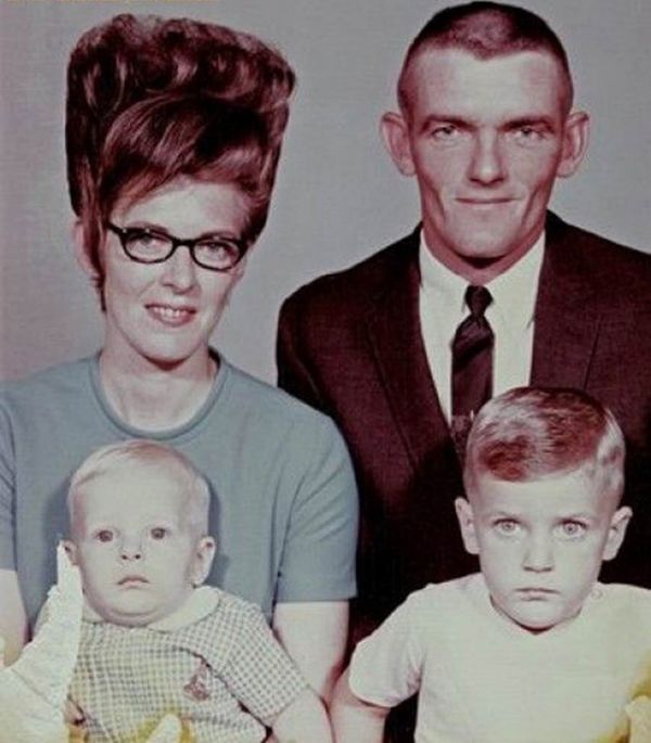 Vintage Photos Of Big And Beautiful Hairstyles From The 1960s - Neatorama