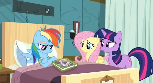 Rainbow Dash in the hospital