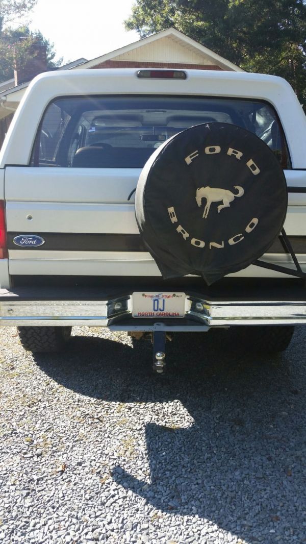 Bronco Plates - Neatorama