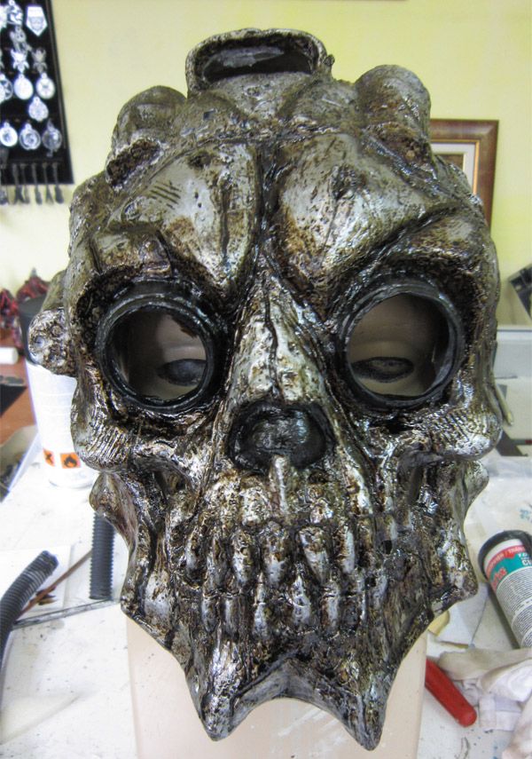 World Death Clock >> Custom Made Xenomorphic Skull Helmet - Neatorama World Death Clock >> Custom Made Xenomorphic Skull Helmet - Neatorama