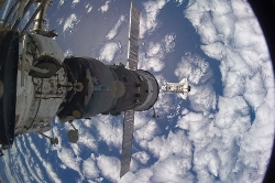 gpw-200911-NASA-ISS021-E-029808-blue-water-white-clouds-Earth-Space-Shuttle-Atlantis-STS-129-20091118 gpw-200911-NASA-ISS021-E-029808-blue-water-white-clouds-Earth-Space-Shuttle-Atlantis-STS-129-20091118