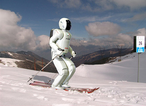 500x_skiing-robot 500x_skiing-robot