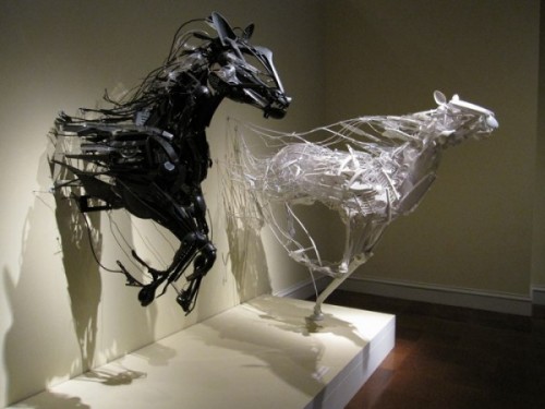 Sculptures-from-Recycled-Materials-by-Sayaka-Kajita-Ganz-5-600x450