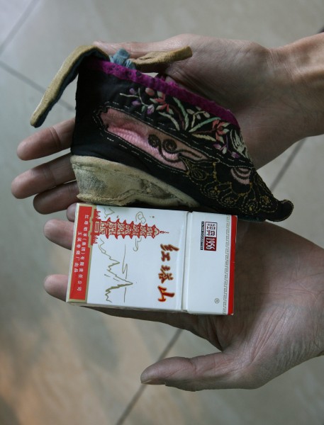 china foot binding