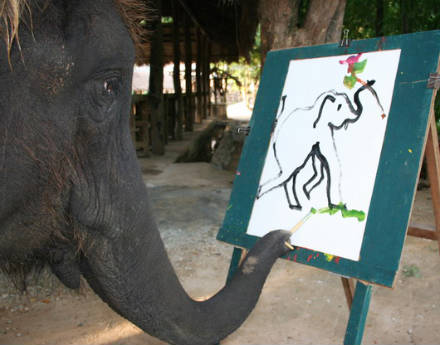 elephantpaintingHong