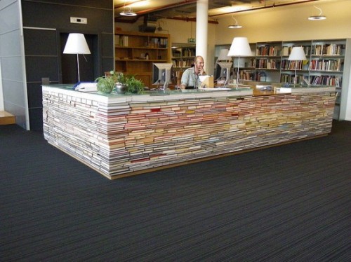 information-desk1