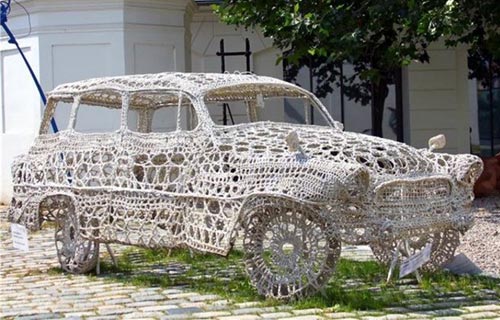 doily-car