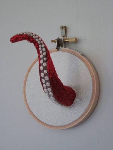 210146_16Jan11_tentacle_emb_1