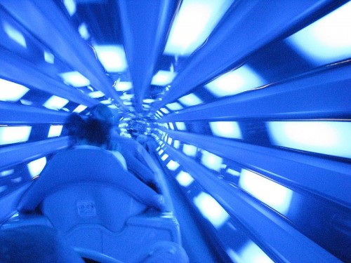 800px-WDW_SpaceMountain_Tunnel