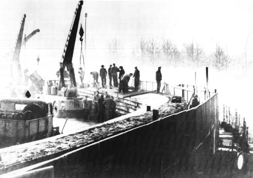 Berlin_Wall_construction