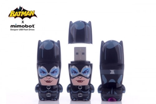 Catwoman-Mimobot-2GB_9640-l