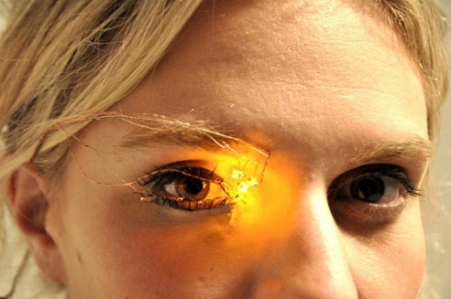 xlarge_led-eyeshadow-3