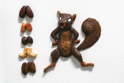 Squirrel-with-Mixed-Nuts-3D-Magnets_12955-l