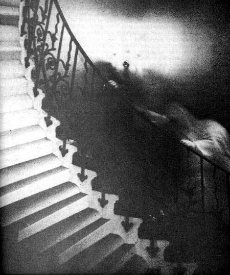 a97817_rsz_ghost_on_stairs_lg_(1)