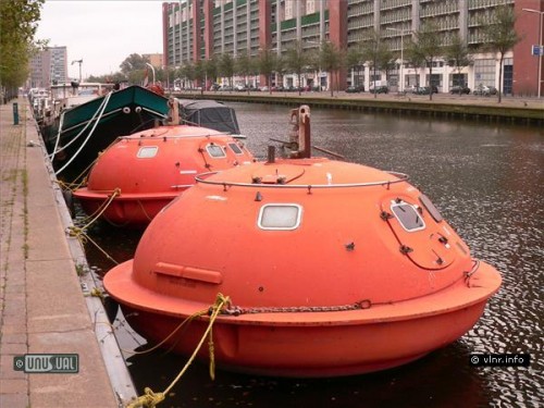 CapsuleHotel633827425844249388_Big