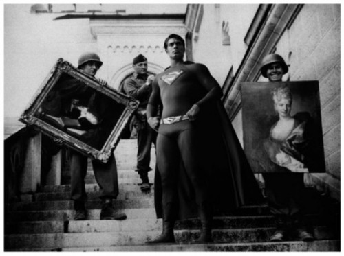 superman-war-time-675x505-565x422