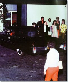 240_1965_elvis_meets_the_beatles_2
