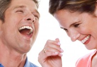 men-women-laugh-out-loud-01-af