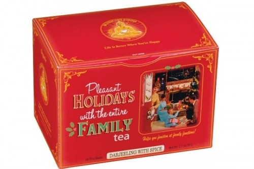 Pleasant-Holidays-With-The-Entire-Family-Tea_16951-l