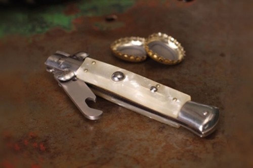 Switch-Pop-Bottle-Opener_17418-l