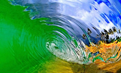 xLooking_Glass_800