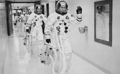 640apollo_8_embarking