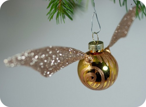 goldensnitch ornament