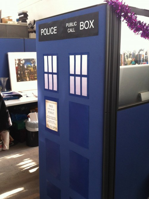tardis_cubicle_by_deezoid-d4hu6oi