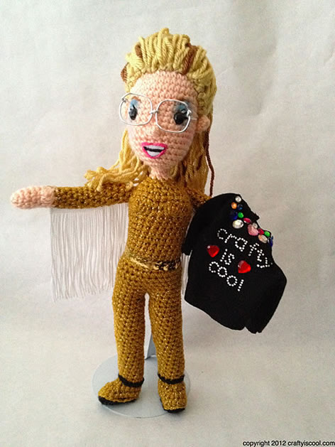 leslie_hall_amigurumi