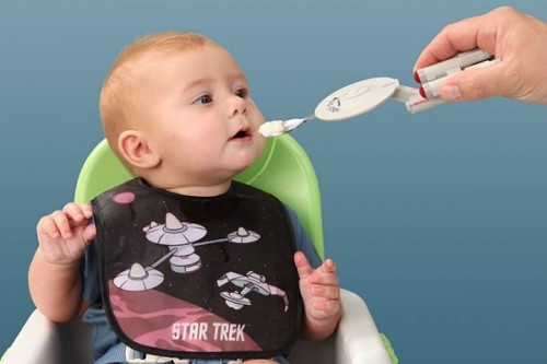 Star-Trek-Enterprise-Light-Up-Feeding-System_20612-l