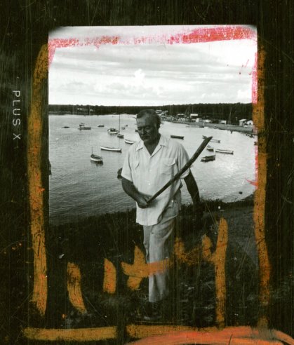 LIFE_hemingway_1