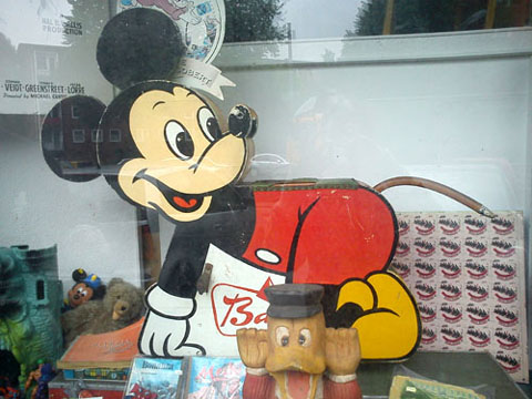 mickey_rocker