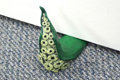 Tentacle-Doorstop_24910-l