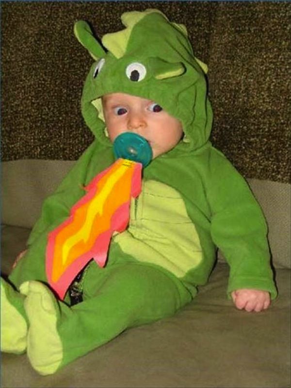 This Baby Dragon Wants to Join Daenerys - Neatorama