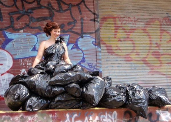The Garbage Dress - Neatorama