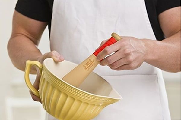 Is this panini spatula the greatest 21st century invention or another dust  gathering kitchen tool? - Yanko Design