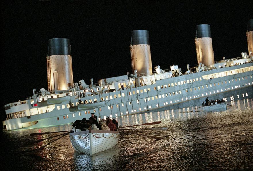 Titanic Sinks in Real Time - 2 Hours 40 Minutes - Neatorama