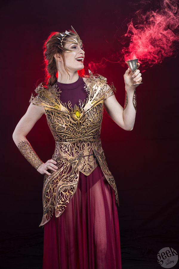 Felicia Day Models 3D Printed Armor Fit For A Geek Goddess - Neatorama