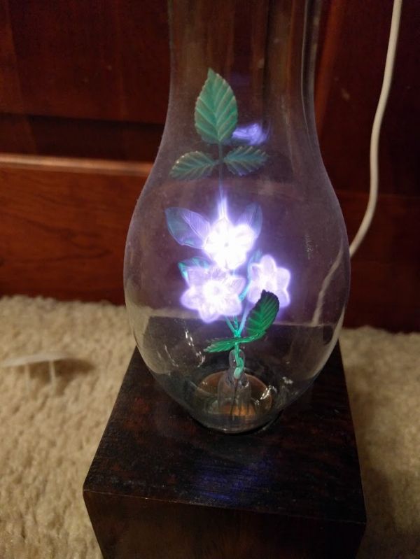 Rose Light Bulb - Neatorama