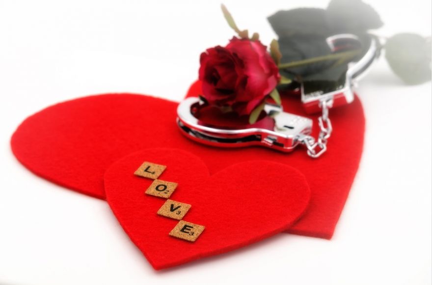 Sheriff Offers Valentine's Day Special Help Your Wanted Ex Get